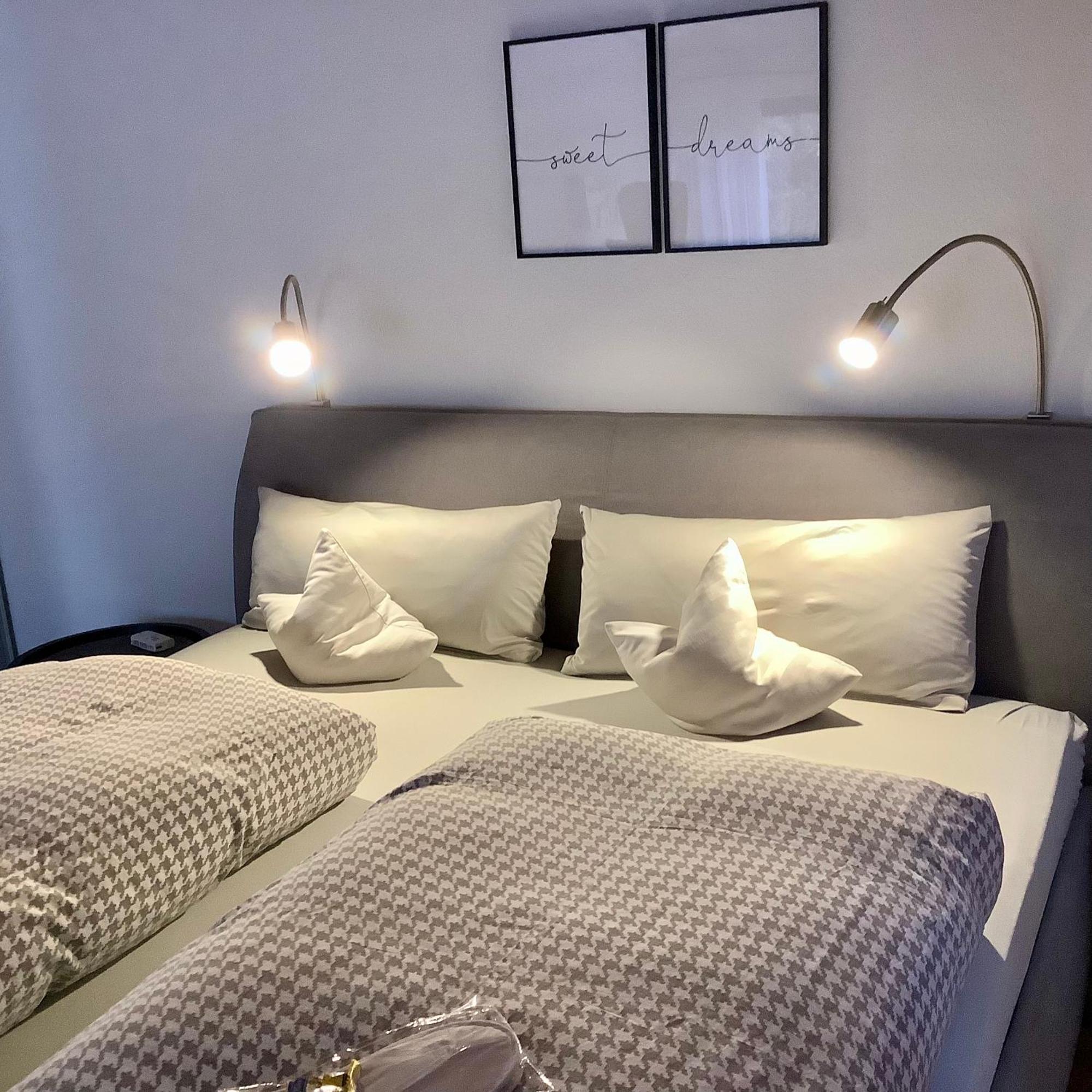 Appartement 51 施韦比施哈尔 外观 照片